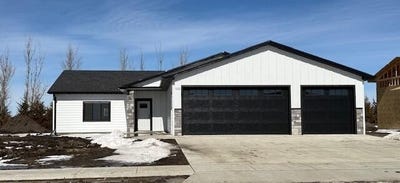 /international/us/1121-ne-34th-avenue-aberdeen-sd-110106556630/