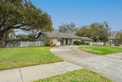 /international/us/2603-n-ridgewood-avenue-tampa-fl-110106232192/