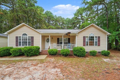 /international/us/139-jason-drive-four-oaks-nc-110120535379/