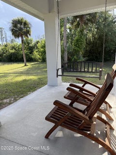 /international/us/2050-valkaria-road-malabar-fl-110098373861/?lang=zh-tw
