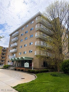 /international/us/14567-madison-avenue-lakewood-oh-110107663385/