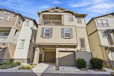 /international/us/9009-whitesurf-way-newark-ca-110110218565/