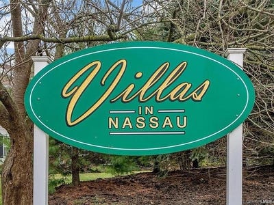 /international/us/49-santa-barbara-drive-plainview-ny-110106919132/