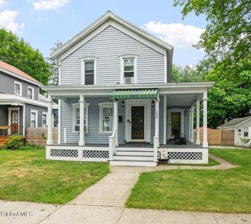 /international/us/152-bath-street-ballston-spa-ny-110100943752/