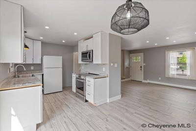 /international/us/4909-e-14th-st-cheyenne-wy-110108170693/