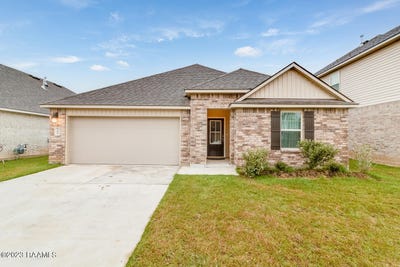 /international/us/109-red-pine-drive-lafayette-la-110104103927/