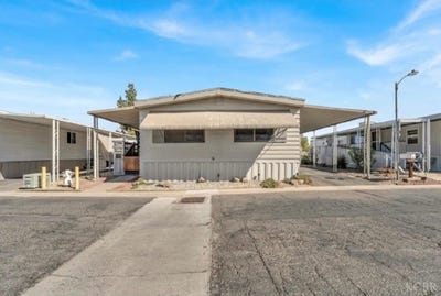 /international/us/852-e-grangeville-spc-1-boulevard-hanford-ca-110120591172/