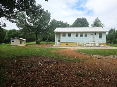 /international/us/1699-hawkins-road-harrison-ar-110108202504/