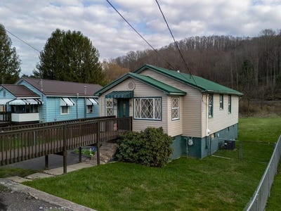 /international/us/213-nelson-st-sophia-wv-110109070240/