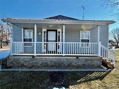 /international/us/100-school-street-wilsonville-il-110105507021/