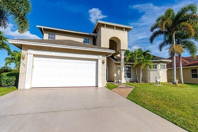 /international/us/2081-sw-bayshore-boulevard-port-st-lucie-fl-110106453173/