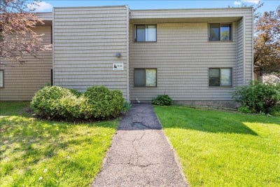/international/us/11-hawthorne-circle-south-burlington-vt-110108548482/