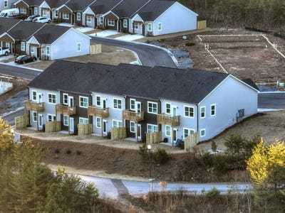/international/us/unit-1-grove-loop-blue-ridge-ga-110096956822/