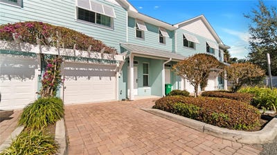 /international/us/104-parrotfish-lane-merritt-island-fl-110105395117/