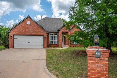 /international/us/1606-silver-oak-drive-blanchard-ok-110108351731/