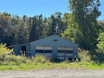 /international/us/1040-county-road-29-south-new-berlin-ny-110110335676/