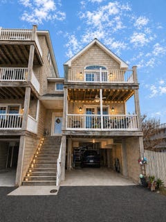 /international/us/6362-waters-edge-drive-chincoteague-va-110107761115/