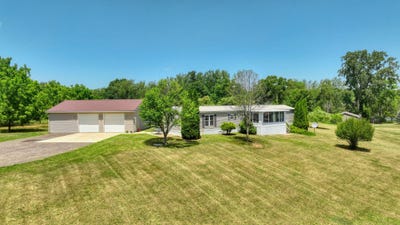 /international/us/2752-w-mosherville-road-jonesville-mi-110109218005/