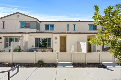 /international/us/320-satsuma-trail-fallbrook-ca-110107055225/