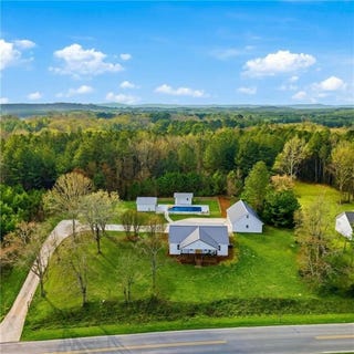 /international/us/4015-maple-grove-church-road-resaca-ga-110106846767/