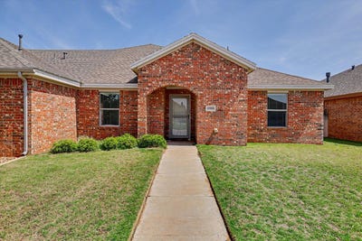 /international/us/6906-67th-street-lubbock-tx-110108802705/