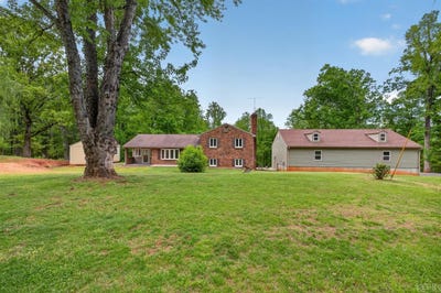 /international/us/1249-cedar-gate-rd-monroe-va-110107805624/