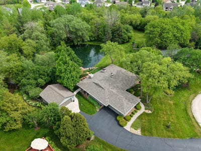/international/us/2735-fenceline-rd-mount-pleasant-wi-110108447856/