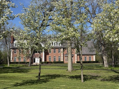 /international/us/600-broadsmoore-drive-lake-forest-il-110098335944/
