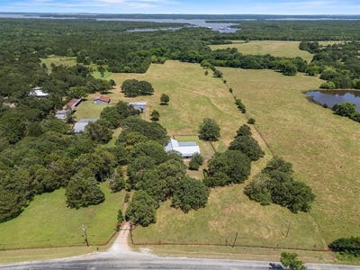 /international/us/1060-gordonville-road-gordonville-tx-110100145724/
