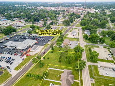 /international/us/863-e-mccord-street-centralia-il-110099988444/