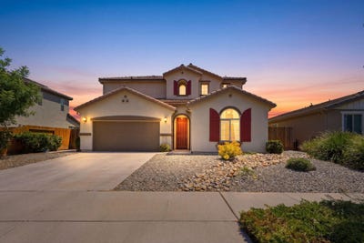 /international/us/470-daphne-lane-lemoore-ca-110108579462/