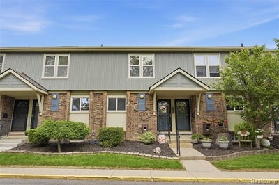 /international/us/356-hartman-lane-saline-mi-110108379039/