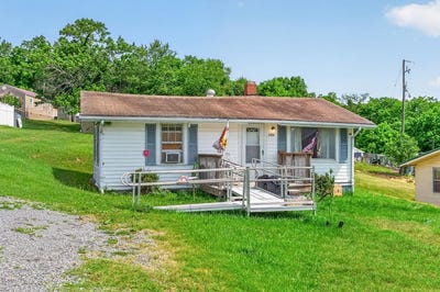 /international/us/4764-veterans-hill-rd-pulaski-va-110108681688/