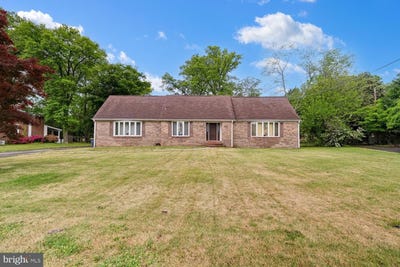 /international/us/6701-birch-ln-temple-hills-md-110107866125/