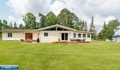 /international/us/13049-sturgeon-road-side-lake-mn-110109587883/