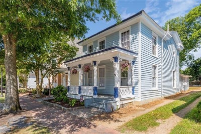 /international/us/328-main-street-smithfield-va-110108721376/
