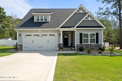 /international/us/109-country-ridge-lane-carthage-nc-110108139540/