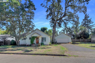/international/us/334-n-8th-st-cottage-grove-or-110094881673/