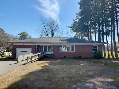 /international/us/121-circle-drive-port-haywood-va-110107016634/