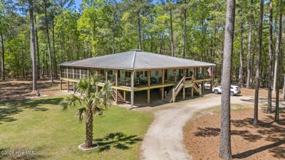 /international/us/85-point-of-view-drive-merritt-nc-110107317036/