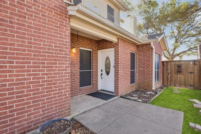 /international/us/6814-dolphin-circle-rowlett-tx-110104925110/