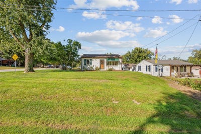 /international/us/610-phillips-street-polk-city-ia-110120135641/