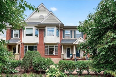 /international/us/13805-53rd-avenue-n-plymouth-mn-110101147494/