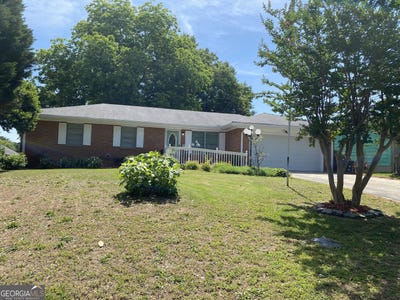 /international/us/6092-prestige-valley-road-morrow-ga-110108127559/