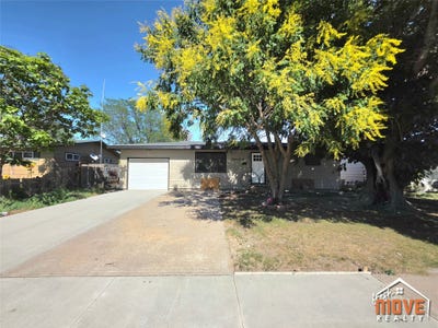 /international/us/1306-n-13th-street-garden-city-ks-110108944885/