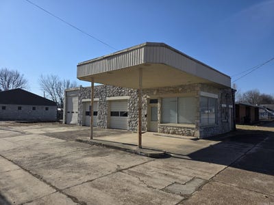 /international/us/795-n-central-avenue-batesville-ar-110105888540/