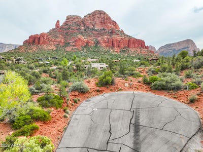 /international/us/109-penelope-way-sedona-az-110120499511/