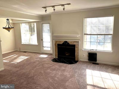 /international/us/10713-hampton-mill-ter-100-north-bethesda-md-110107263186/