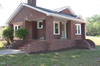 /international/us/6337-u-s-21-business-jonesville-nc-110108338748/