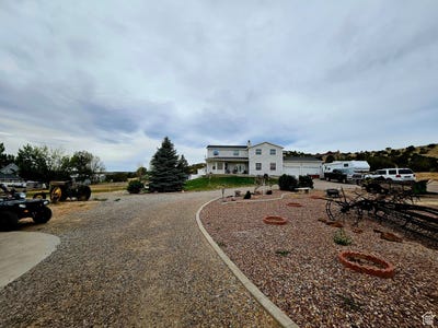 /international/us/2741-n-2500-w-vernal-ut-110101169035/